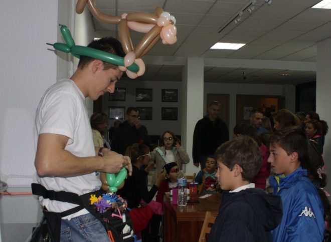 Los más pequeños pudieron disfrutar de Globoflexia y de un taller de pintura a cargo de Mas que globo