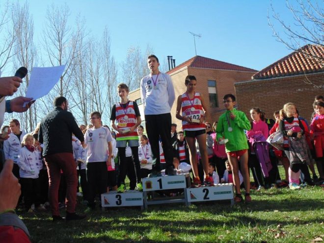 CROSS escolar