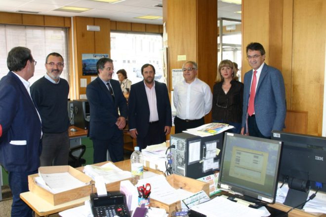 Imagen de la visita del equipo de Gobierno de la Diputación al centro de recaudación de las CEAS de Astorga