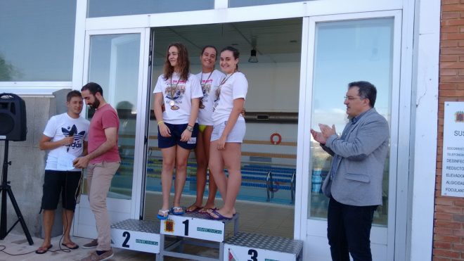 Ganadoras de la categoría Infantil femenino. / CCU