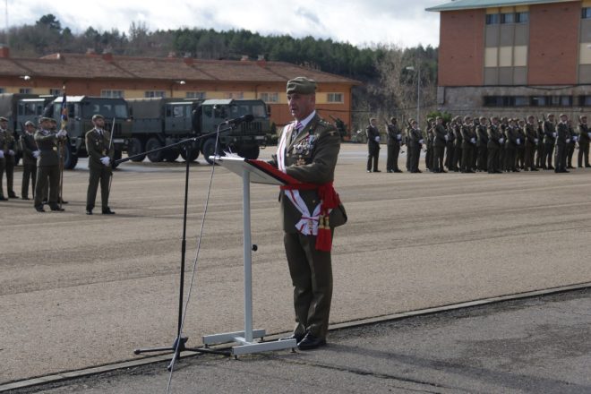 Acto militar en la Base "Conde de Gazola" en honor a Santa Bárbara, patrona de Artillería